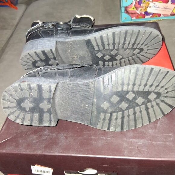 G By Guess GGSatria Women's Black Ankle Boots w/ Fur Trim NIB Sz 7.5 - Picture 8 of 11